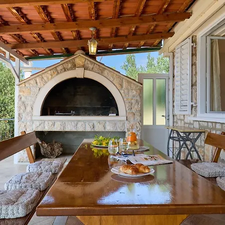 Bay View House 펜션